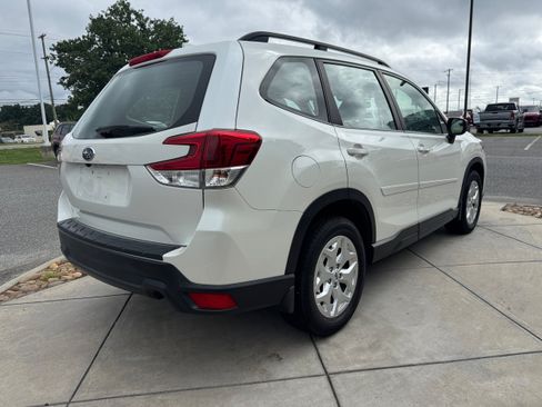 Used 2019 Subaru Forester w/ Alloy Wheel Package AWD/4WD image 6