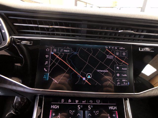 Used 2019 Audi Q8 Premium Plus w/ Premium Plus AWD/4WD image 17