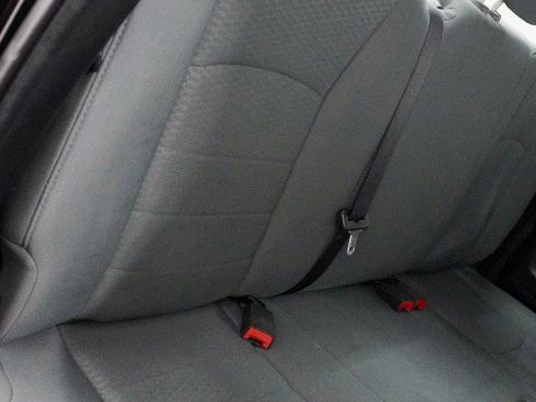 Used 2013 RAM 1500 Express RWD image 8