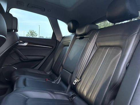 Used 2020 Audi Q5 2.0T Premium Plus AWD/4WD image 29