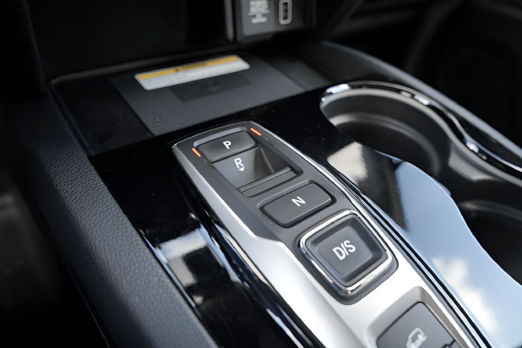Used 2022 Honda Pilot Elite image 35