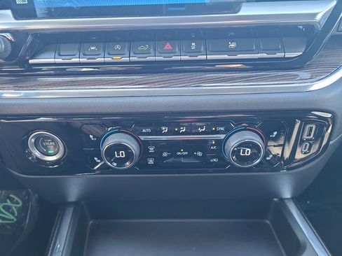 Used 2023 Chevrolet Silverado 1500 RST w/ Protection Package image 21