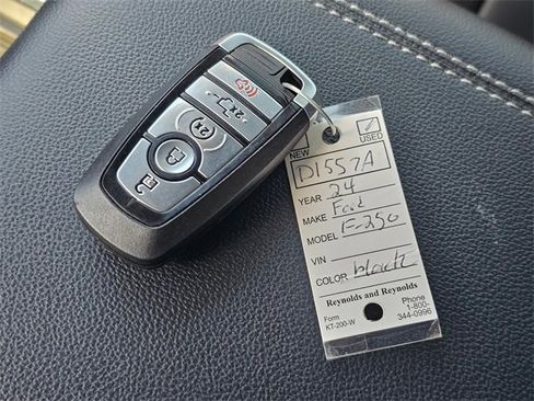 Used 2024 Ford F250 Lariat w/ Lariat Ultimate Package image 32