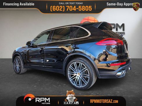 Used 2016 Porsche Cayenne S AWD/4WD image 4