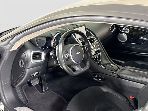 Used 2019 Aston Martin DBS Superleggera RWD image 16