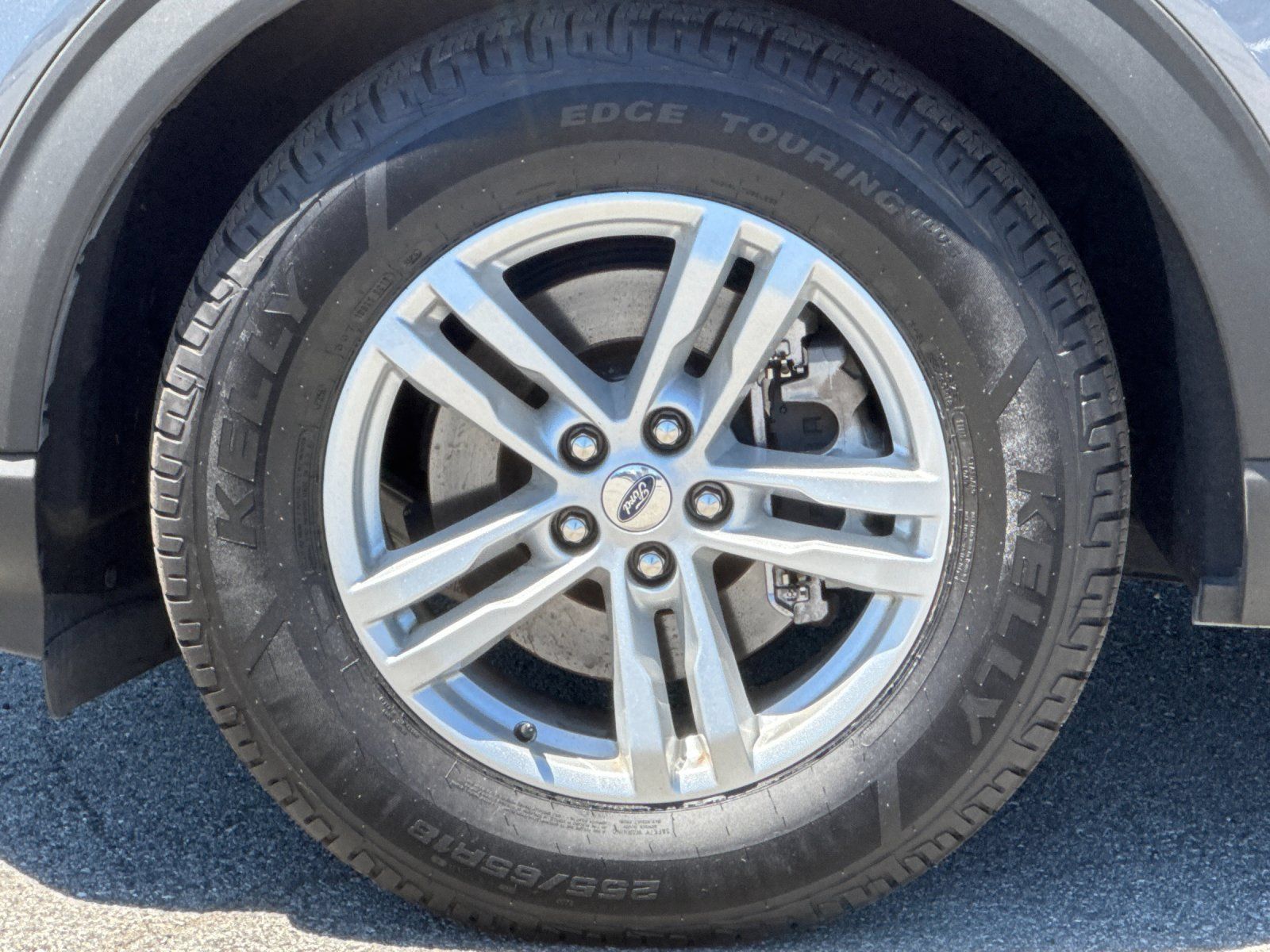 Used 2021 Ford Explorer XLT RWD image 37