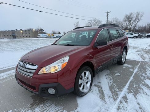Used 2014 Subaru Outback 2.5i w/ Alloy Wheel Package image 1
