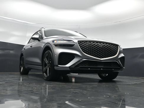 Used 2024 Genesis GV70 3.5T Sport w/ Sport Advanced Package AWD/4WD image 45