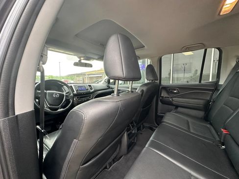 Used 2019 Honda Ridgeline RTL image 12