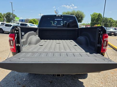 Used 2024 RAM 2500 Limited AWD/4WD image 19