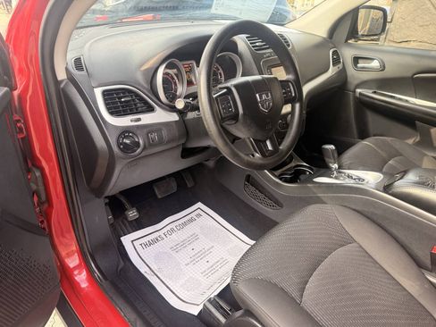 Used 2018 Dodge Journey SE FWD image 13