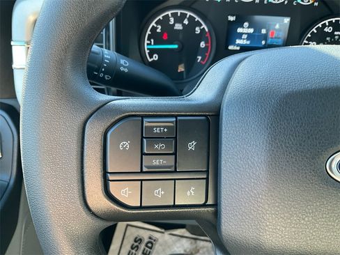 New 2026 Ford F250 XL w/ XL Chrome Package image 19