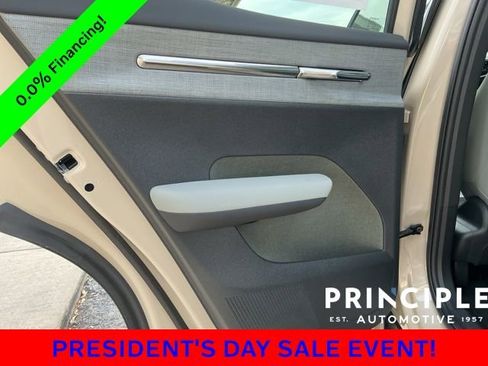 New 2026 Volvo EX30 Cross Country Ultra image 27