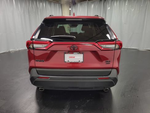 Used 2025 Toyota RAV4 XLE Premium w/ Weather Package AWD/4WD image 7