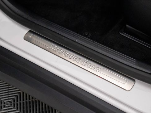 New 2026 Mercedes-Benz GLC 300 4MATIC image 16