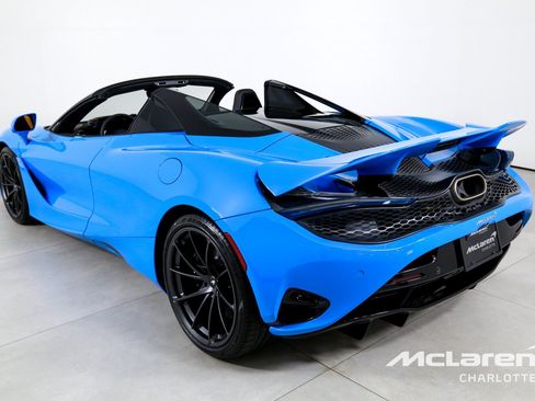 New 2027 McLaren 750S Spider RWD image 8