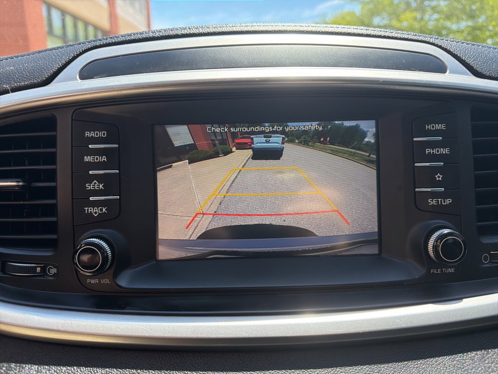 Used 2020 Kia Sorento S AWD/4WD image 40