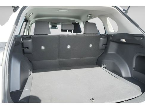 Used 2025 Toyota RAV4 LE AWD/4WD image 12