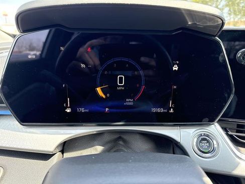 Used 2024 Chevrolet Trax LT w/ Driver Confidence Package image 10