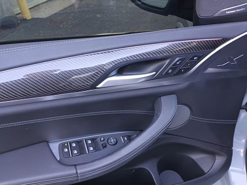 Used 2022 BMW X3 M image 10