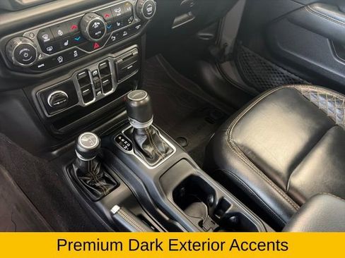 Used 2022 Jeep Gladiator Overland image 45