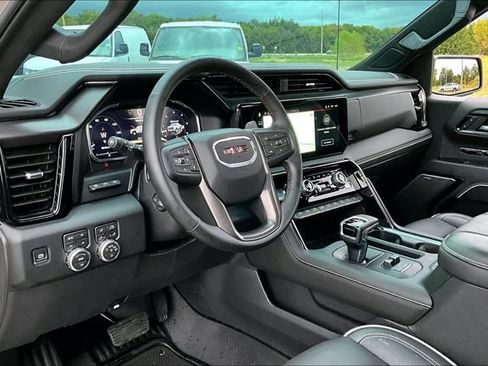 Used 2026 GMC Sierra 1500 AT4X AWD/4WD image 18