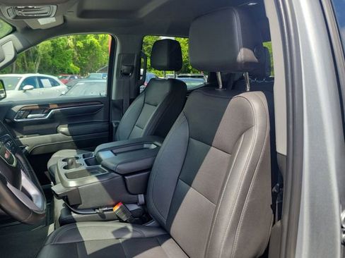 Used 2024 GMC Sierra 1500 SLT AWD/4WD image 17