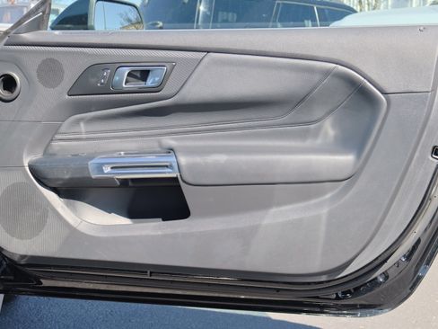 Certified 2025 Ford Mustang Premium image 26