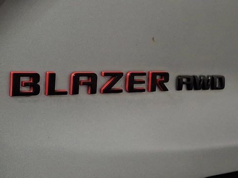 Used 2023 Chevrolet Blazer LT w/ Convenience Package image 29