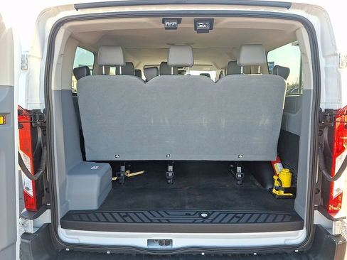 Used 2018 Ford Transit 150 XL image 26