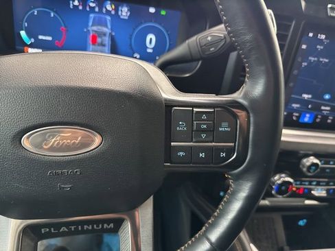 Used 2024 Ford F350 Platinum image 39