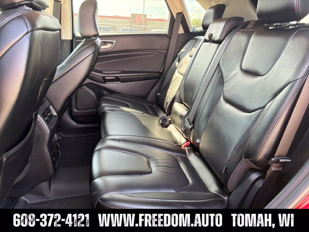 Used 2022 Ford Edge Titanium AWD/4WD image 27
