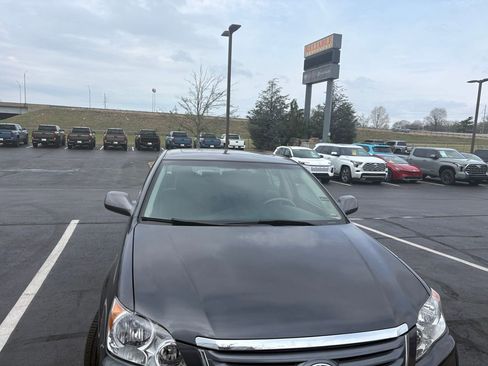 Used 2008 Toyota Avalon XL image 8