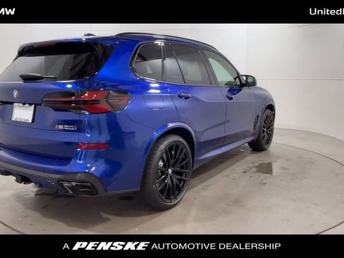 Used 2025 BMW X5 M60i w/ Executive Package image 8