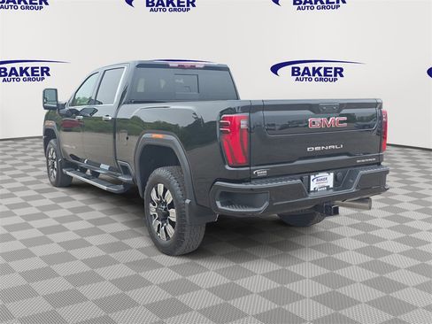 New 2026 GMC Sierra 2500 Denali w/ Denali Reserve Package image 7