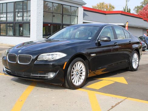 Used 2011 BMW 535i Sedan image 1