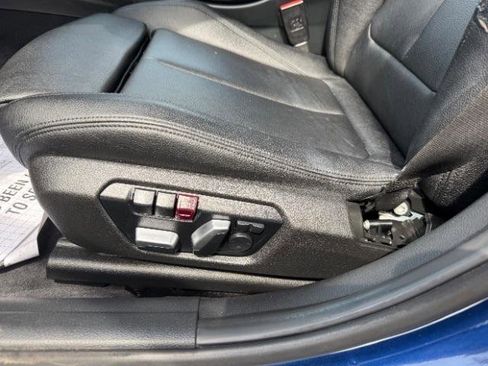 Used 2017 BMW 330i xDrive Sedan w/ Premium Package image 17