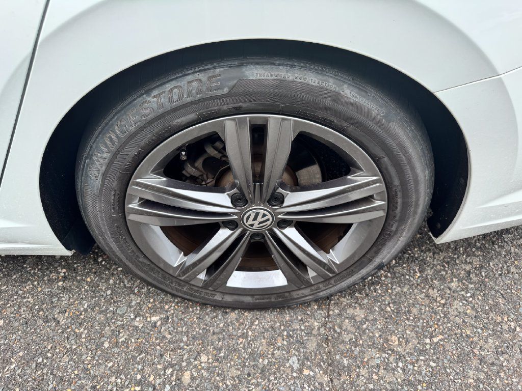 Used 2021 Volkswagen Jetta FWD image 20