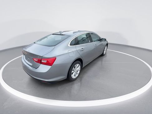 Used 2024 Chevrolet Malibu LT image 8