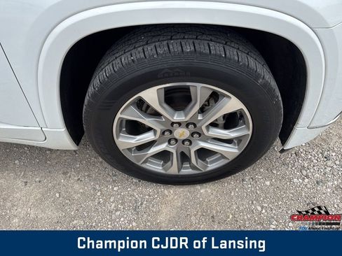 Used 2021 Chevrolet Traverse Premier w/ LPO, Cargo Package image 29
