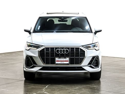 Used 2025 Audi Q3 2.0T Premium Plus w/ Premium Plus Package image 4