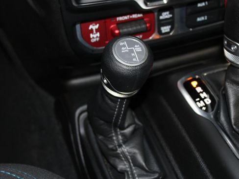 Used 2024 Jeep Wrangler Unlimited Rubicon 4xe image 47