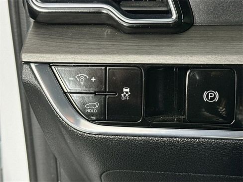 Used 2023 Kia Sportage X-Line w/ X-Line Premium Package image 25