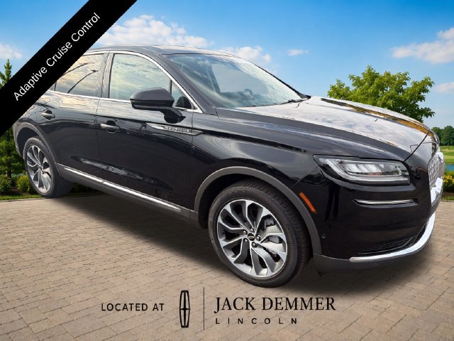 Certified 2023 Lincoln Nautilus Reserve w/ Equipment Group 201A AWD/4WD image 10