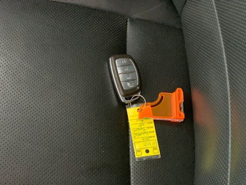 Used 2019 Hyundai Tucson Limited image 43