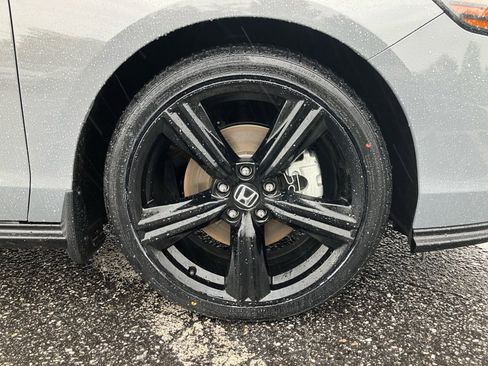 Certified 2024 Honda Accord Sport image 29