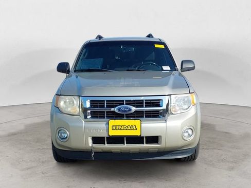Used 2012 Ford Escape XLT AWD/4WD image 2