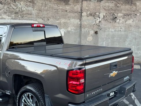 Used 2015 Chevrolet Silverado 1500 High Country w/ High Country Premium Package AWD/4WD image 7