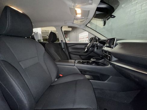 New 2026 Nissan Rogue S image 9