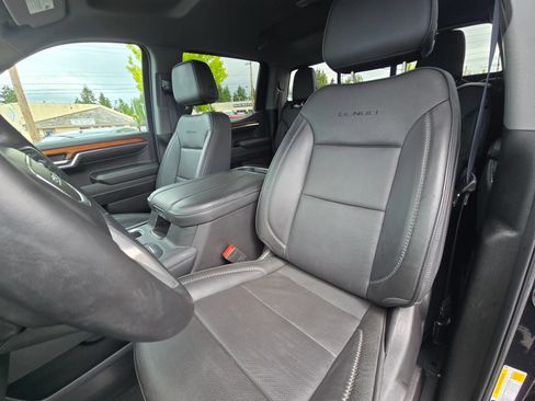 Used 2023 GMC Sierra 1500 Denali w/ Technology Package AWD/4WD image 22